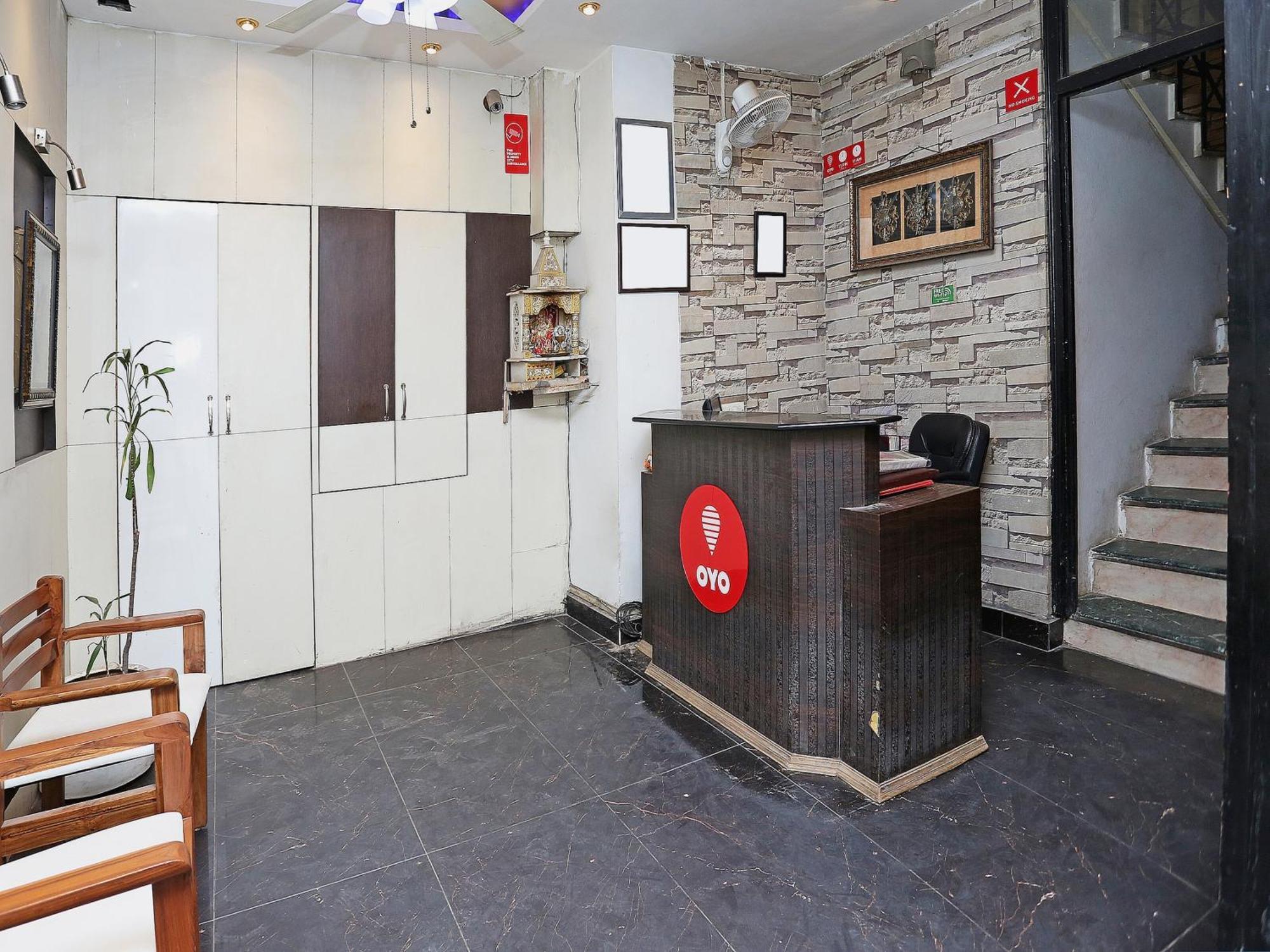 Oyo Flagship Hotel F Five New Delhi Eksteriør billede