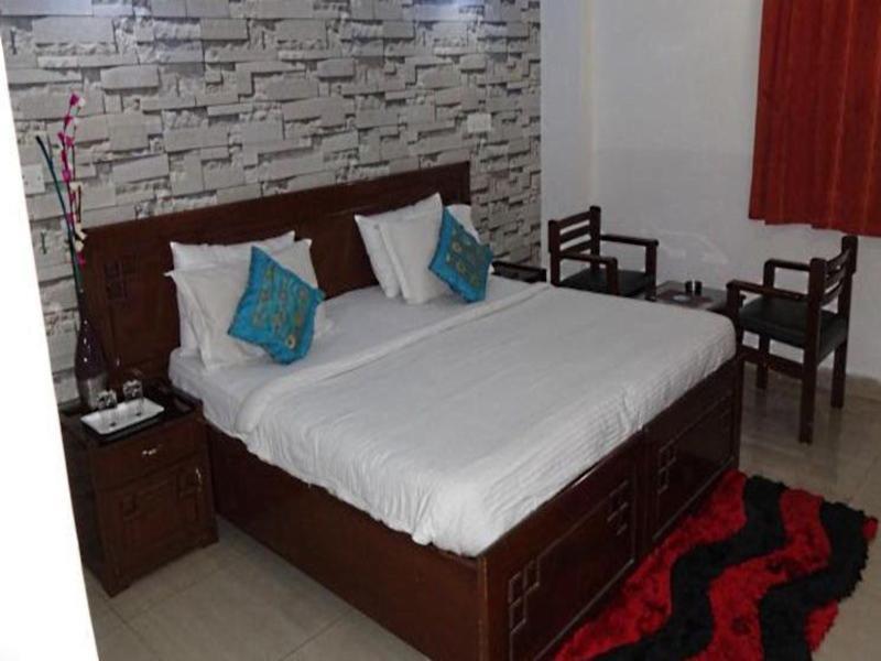 Oyo Flagship Hotel F Five New Delhi Eksteriør billede