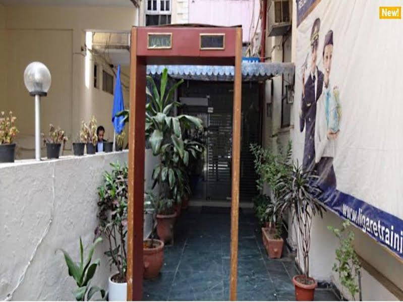 Oyo Flagship Hotel F Five New Delhi Eksteriør billede